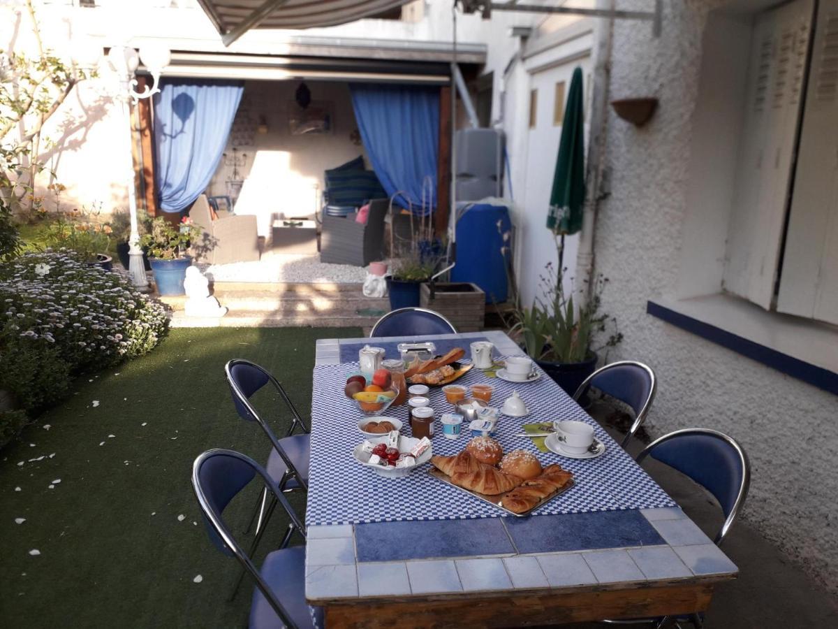 Bed and Breakfast Le jardin fleuri à Saint-Nazaire  Extérieur photo